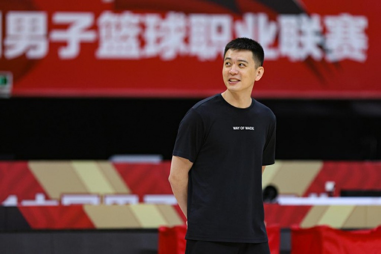 主场迎战山东！杨鸣：最后一轮决定我们能否进前四 认真做好准备